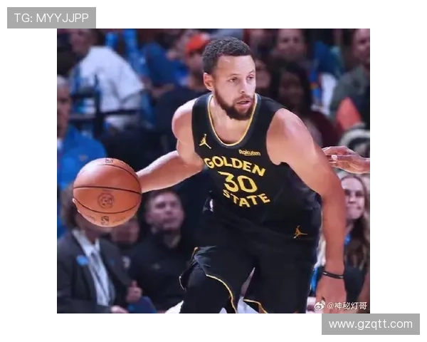 三配角爆发难救主库里伤退下场